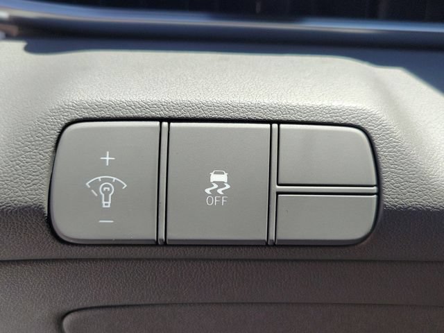 New 2026 Hyundai Elantra Sport FWD image 19