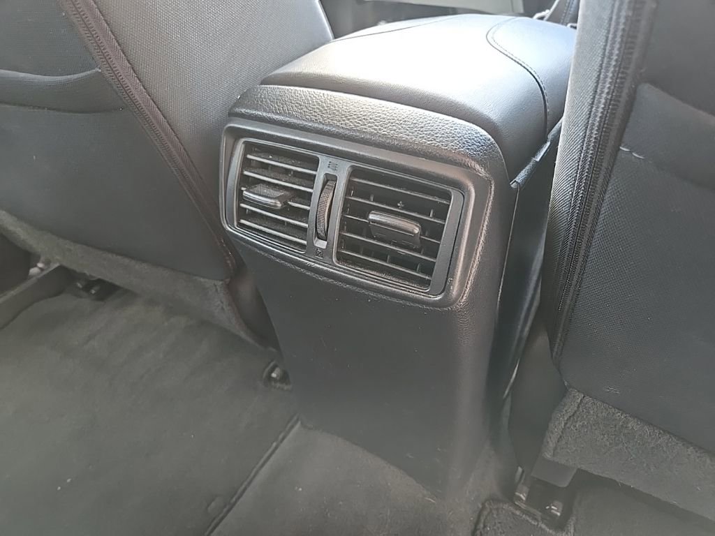 Used 2020 Nissan Rogue SV AWD/4WD image 74