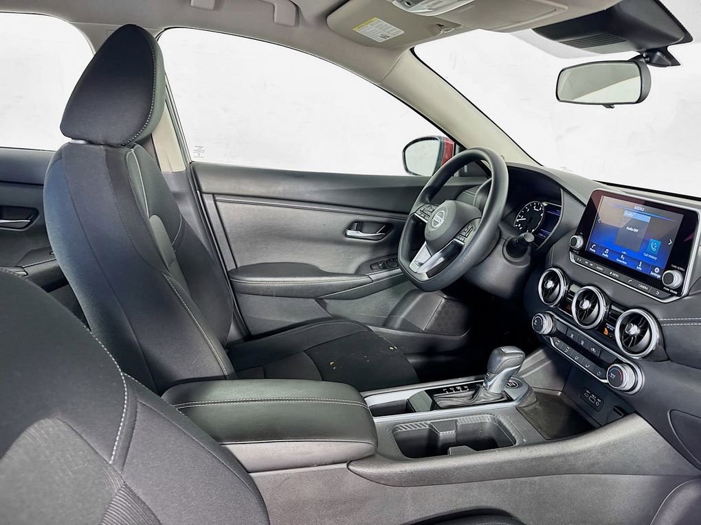 Used 2023 Nissan Sentra SV image 32