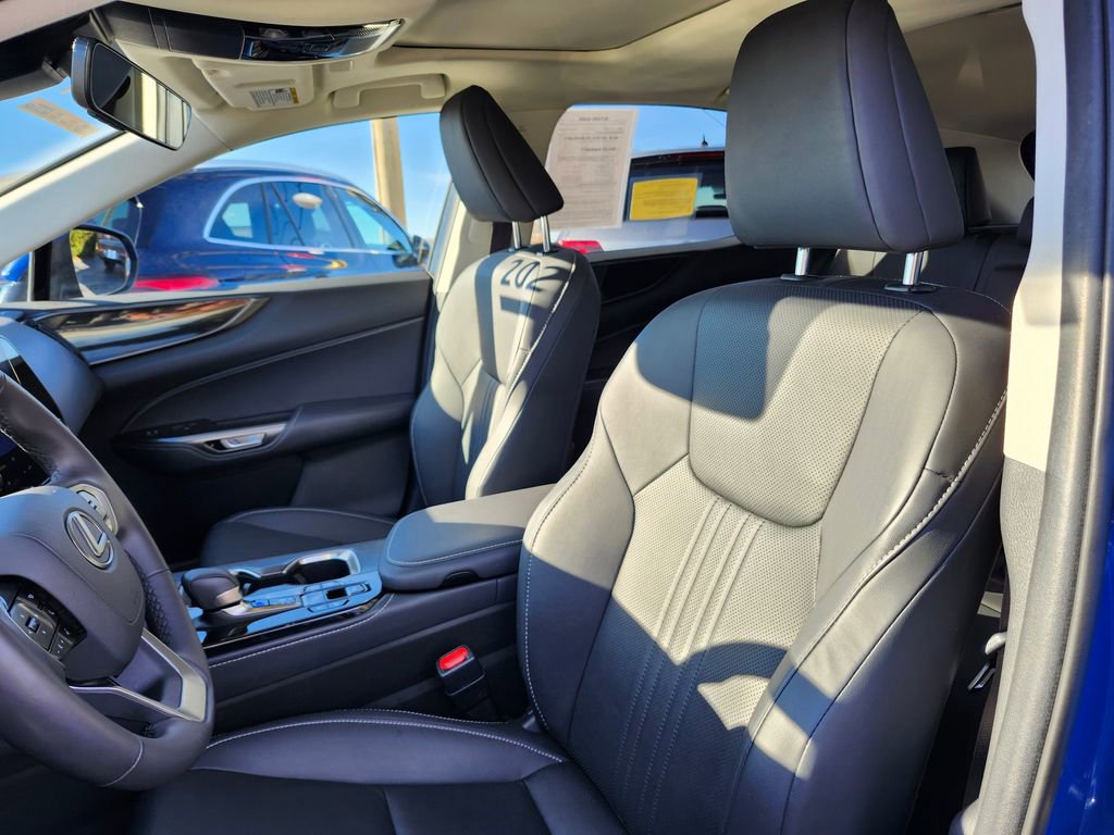 Used 2024 Lexus NX 350 AWD image 10
