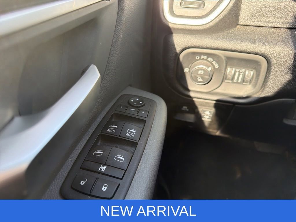 Used 2019 RAM 1500 Big Horn image 14
