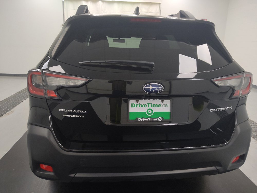 Used 2023 Subaru Outback Premium AWD/4WD image 6