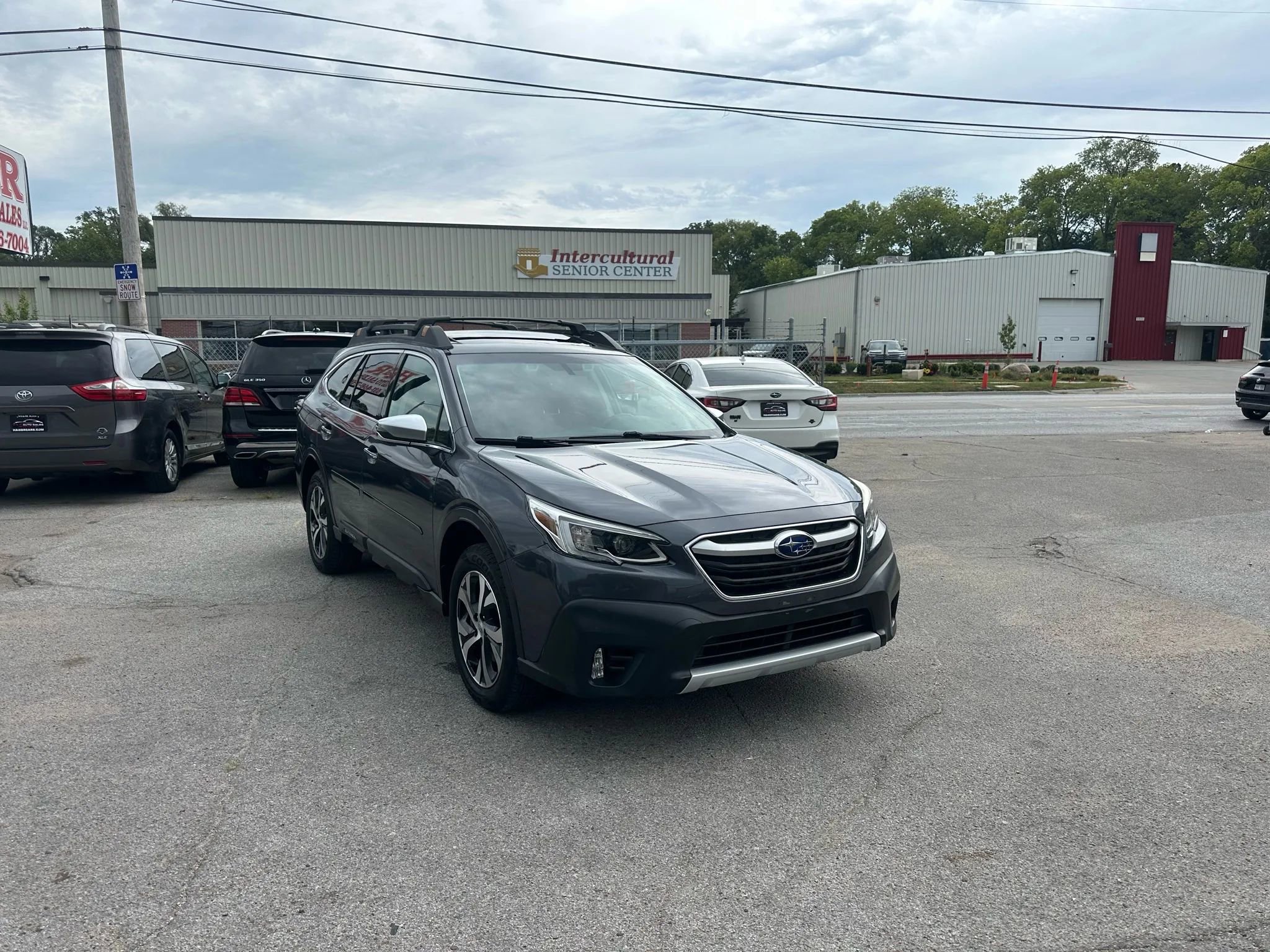 Used 2021 Subaru Outback Touring image 7