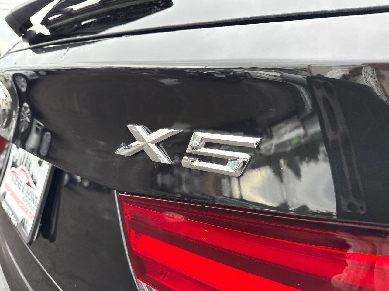 Used 2016 BMW X5 xDrive40e image 10