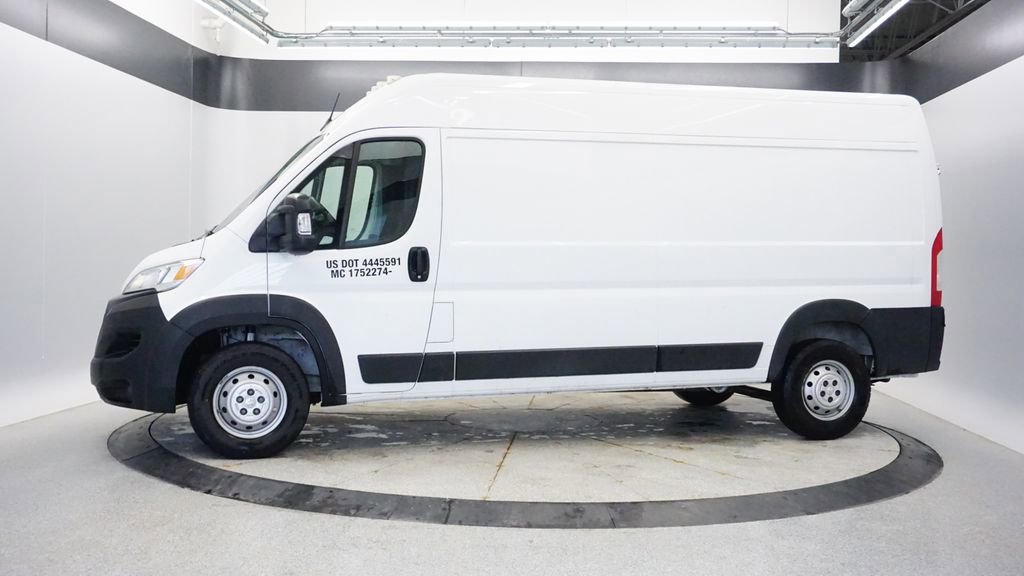 Used 2023 RAM ProMaster 2500 image 2