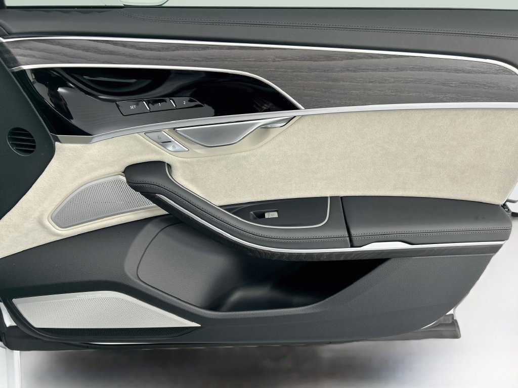 New 2026 Audi A8 L 3.0T AWD/4WD image 24