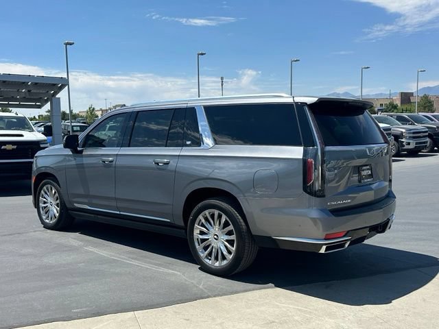 Certified 2021 Cadillac Escalade ESV Premium Luxury w/ Driver Assist Tech Package AWD/4WD image 3