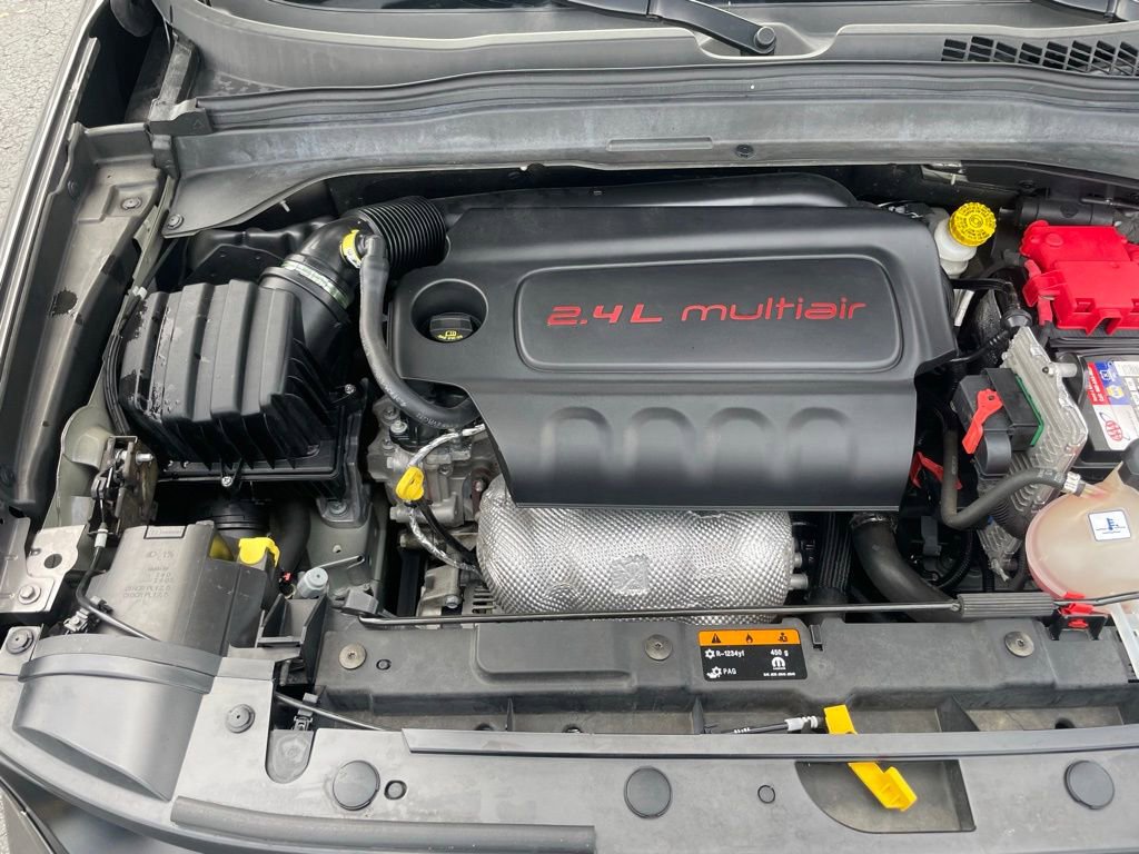 Used 2020 Jeep Renegade Sport w/ Sport Appearance Group FWD image 36