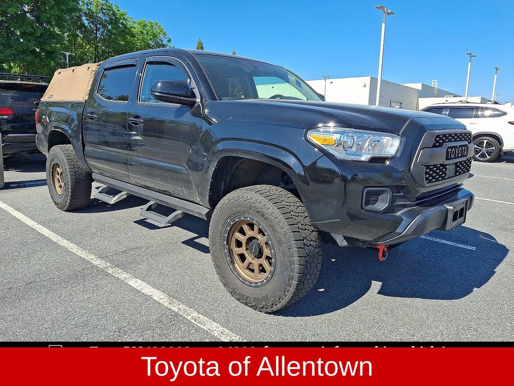 Used 2023 Toyota Tacoma SR AWD/4WD image 1