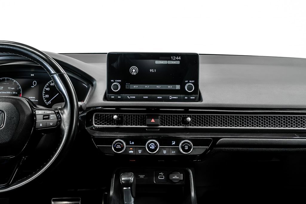 Used 2023 Honda Civic Sport image 23