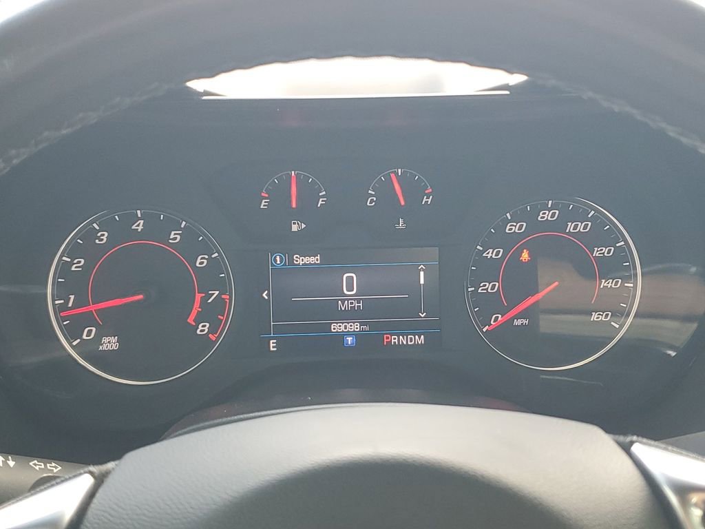 Used 2020 Chevrolet Camaro LS image 35