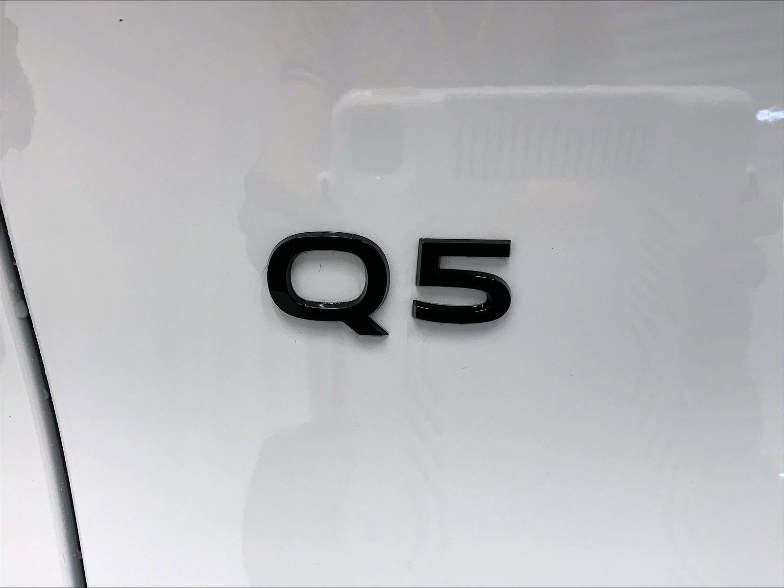 New 2025 Audi Q5 Premium AWD/4WD image 24