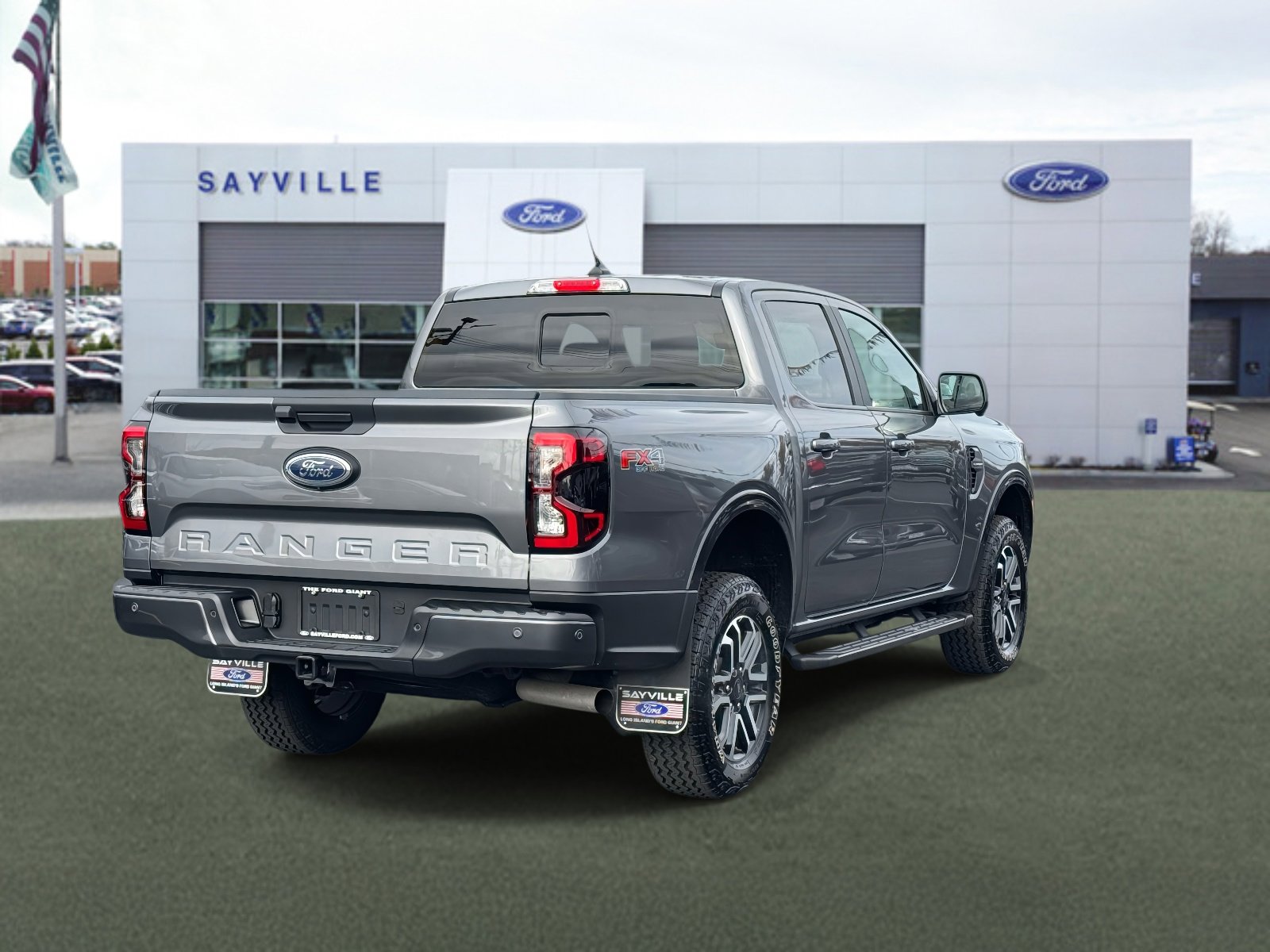 Used 2024 Ford Ranger Lariat w/ FX4 Off-Road Package image 4