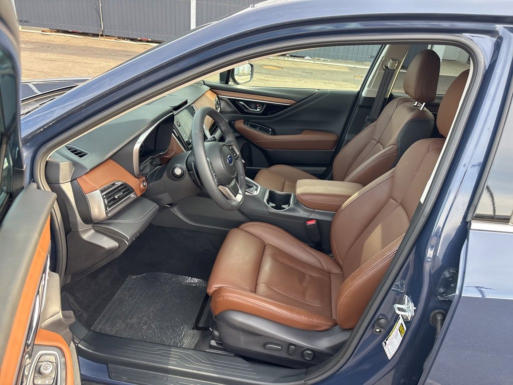 Used 2025 Subaru Outback Touring image 9