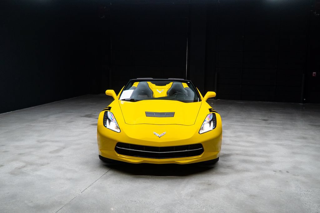 Used 2015 Chevrolet Corvette Stingray Convertible w/ 3LT Preferred Equipment Group RWD image 4