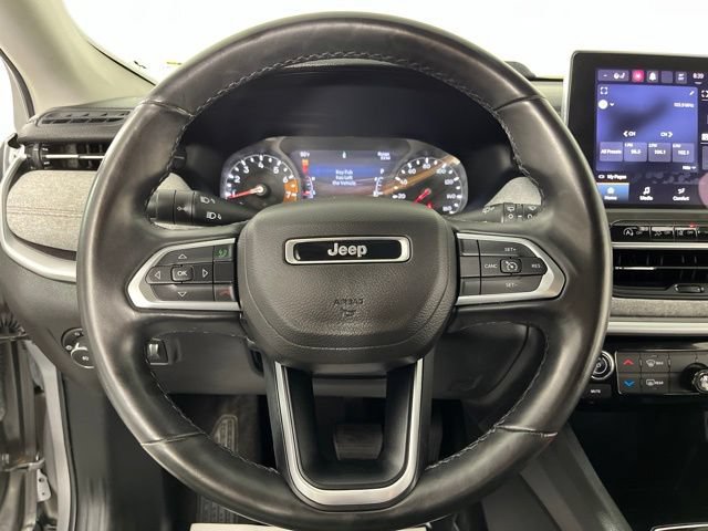 Used 2022 Jeep Compass Latitude AWD/4WD image 21