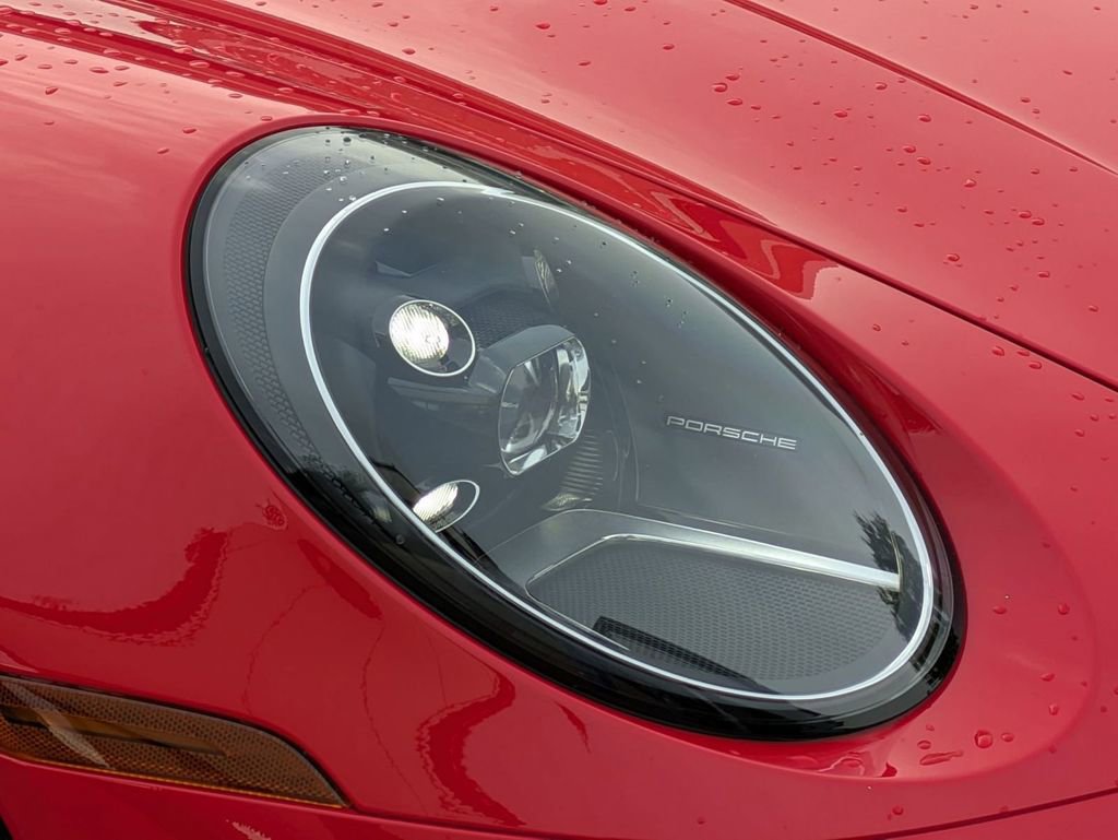 Used 2024 Porsche 911 Carrera w/ Premium Package image 16