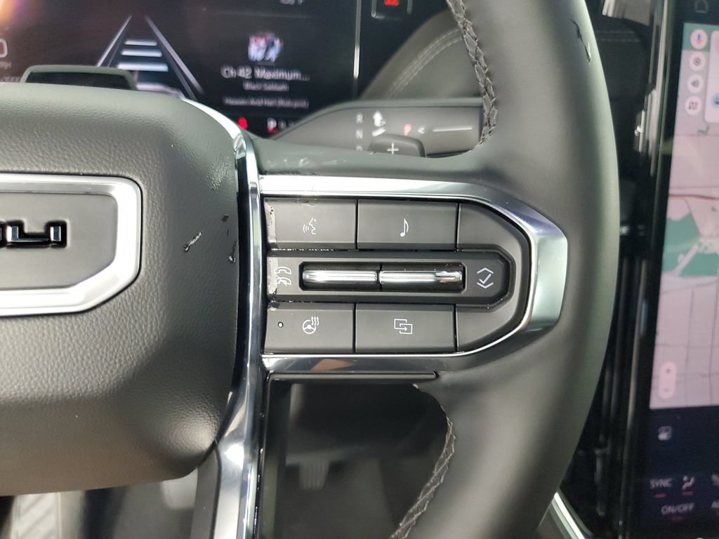 Certified 2025 GMC Yukon Denali w/ Denali Reserve Package AWD/4WD image 23