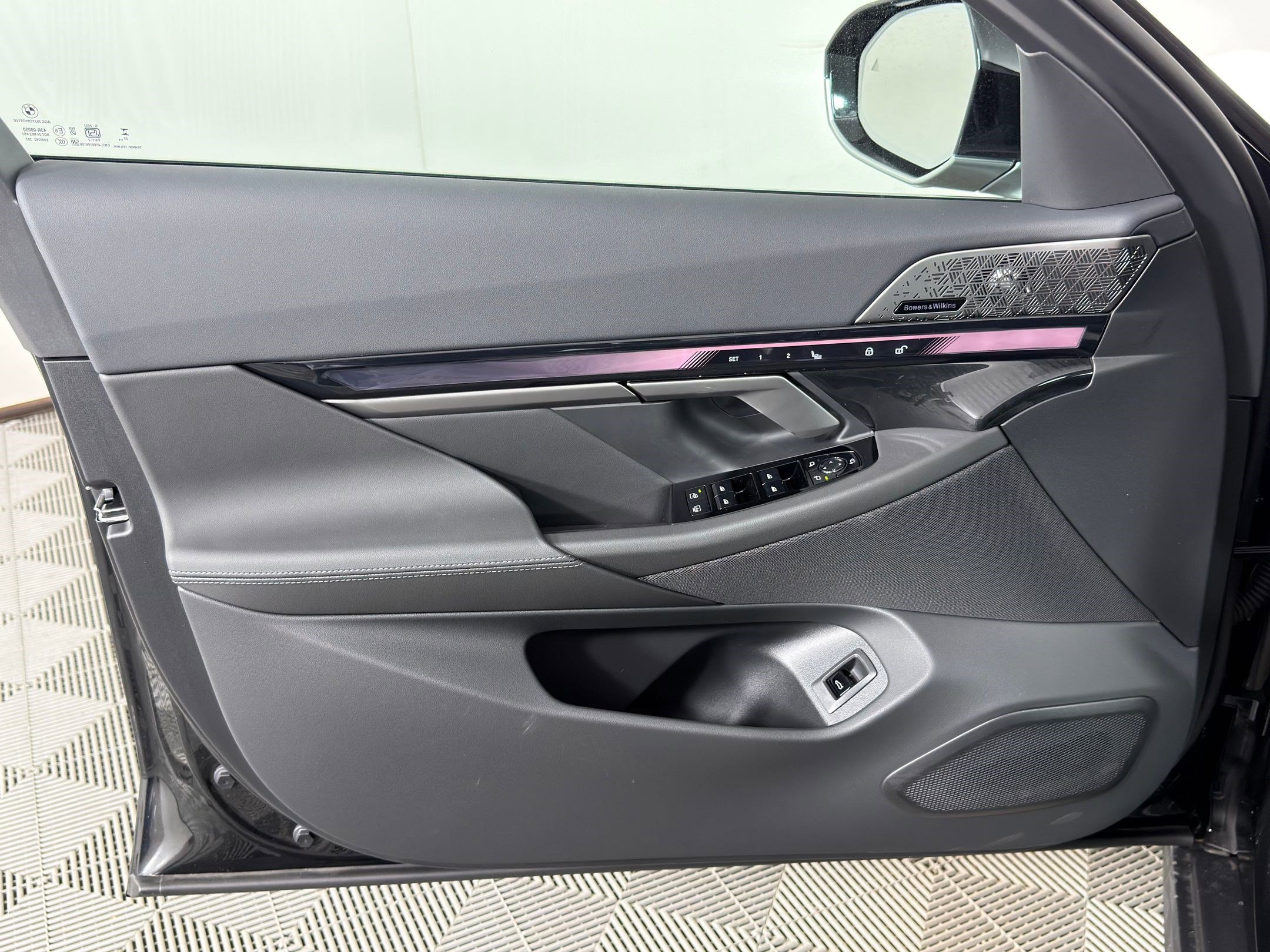 New 2026 BMW 540i xDrive w/ Executive Package image 19