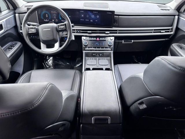 Used 2025 Hyundai Santa Fe SEL image 32