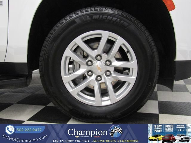 Certified 2024 Chevrolet Tahoe LS AWD/4WD image 3