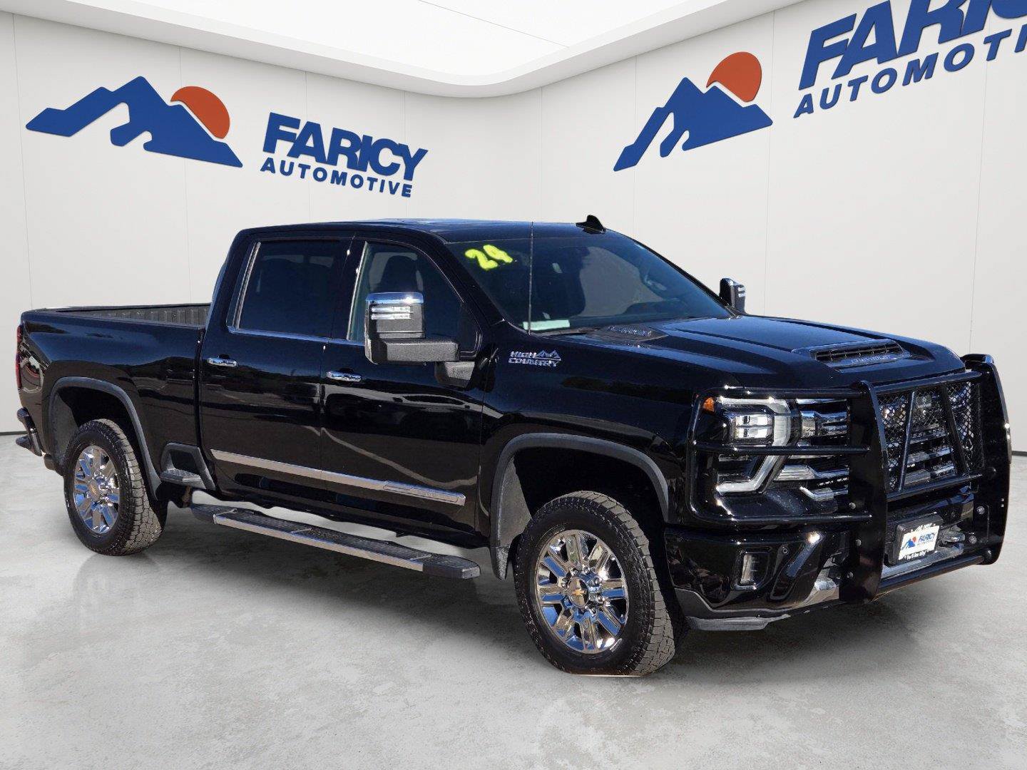 Used 2024 Chevrolet Silverado 3500 High Country w/ Technology Package AWD/4WD image 4