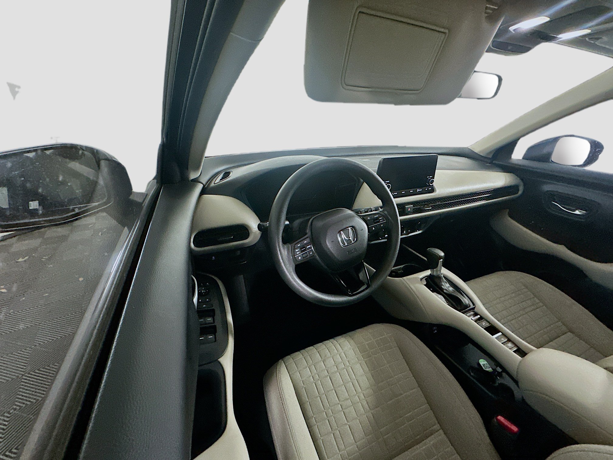 Used 2025 Honda HR-V LX image 18