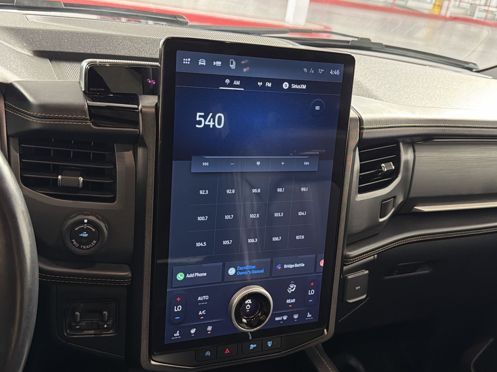Used 2023 Ford Expedition Platinum AWD/4WD image 18