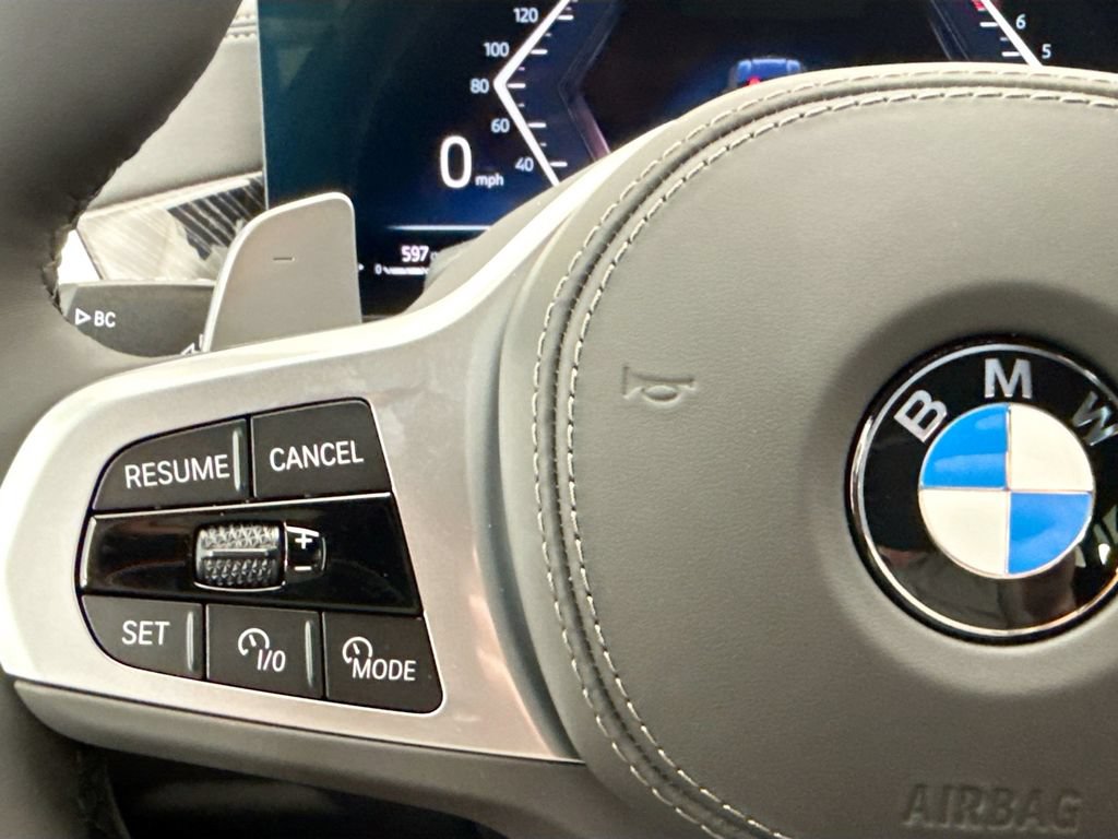 New 2027 BMW X6 xDrive40i w/ Climate Comfort Package AWD/4WD image 11