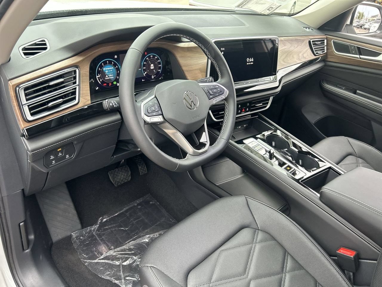 New 2026 Volkswagen Atlas SE FWD image 14