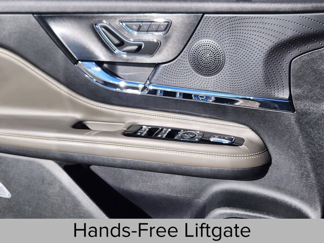 Certified 2023 Lincoln Corsair Reserve w/ Equipment Group 201A image 11