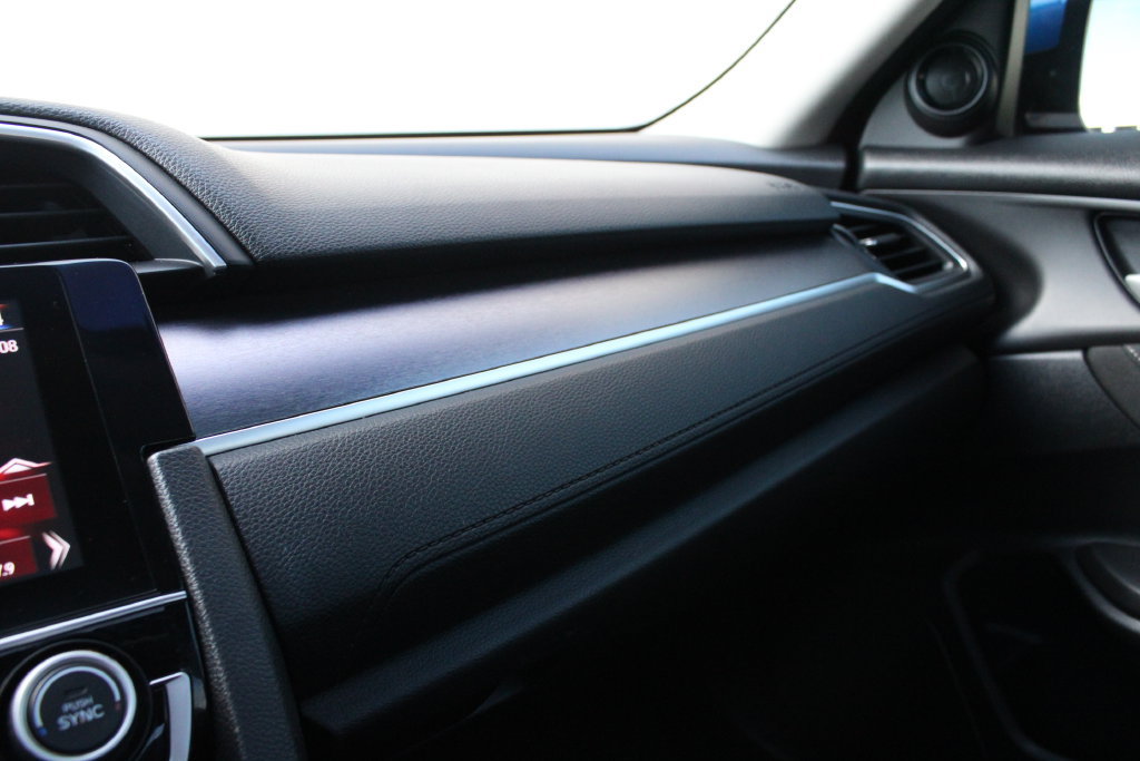 Used 2018 Honda Civic EX-T image 18