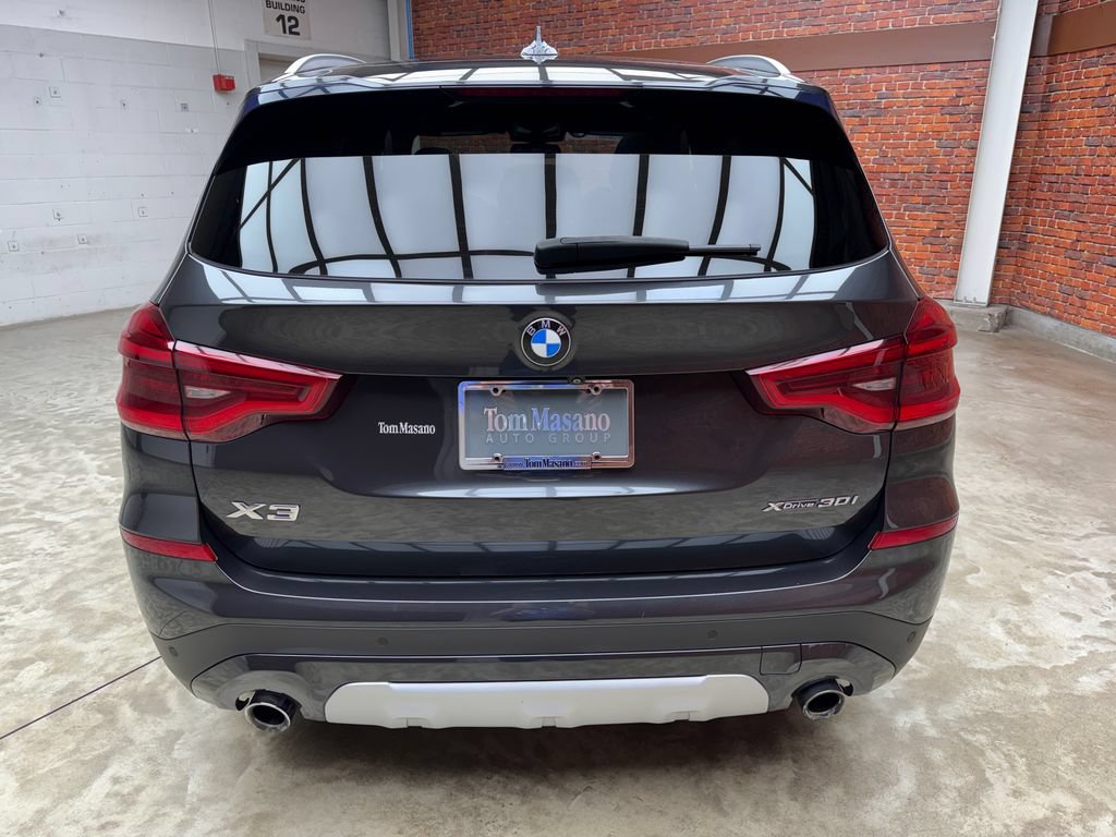 Used 2021 BMW X3 xDrive30i w/ Convenience Package AWD/4WD image 4