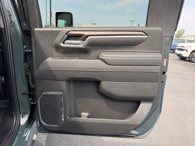 Certified 2025 Chevrolet Silverado 2500 LT w/ Trail Boss Package AWD/4WD image 12