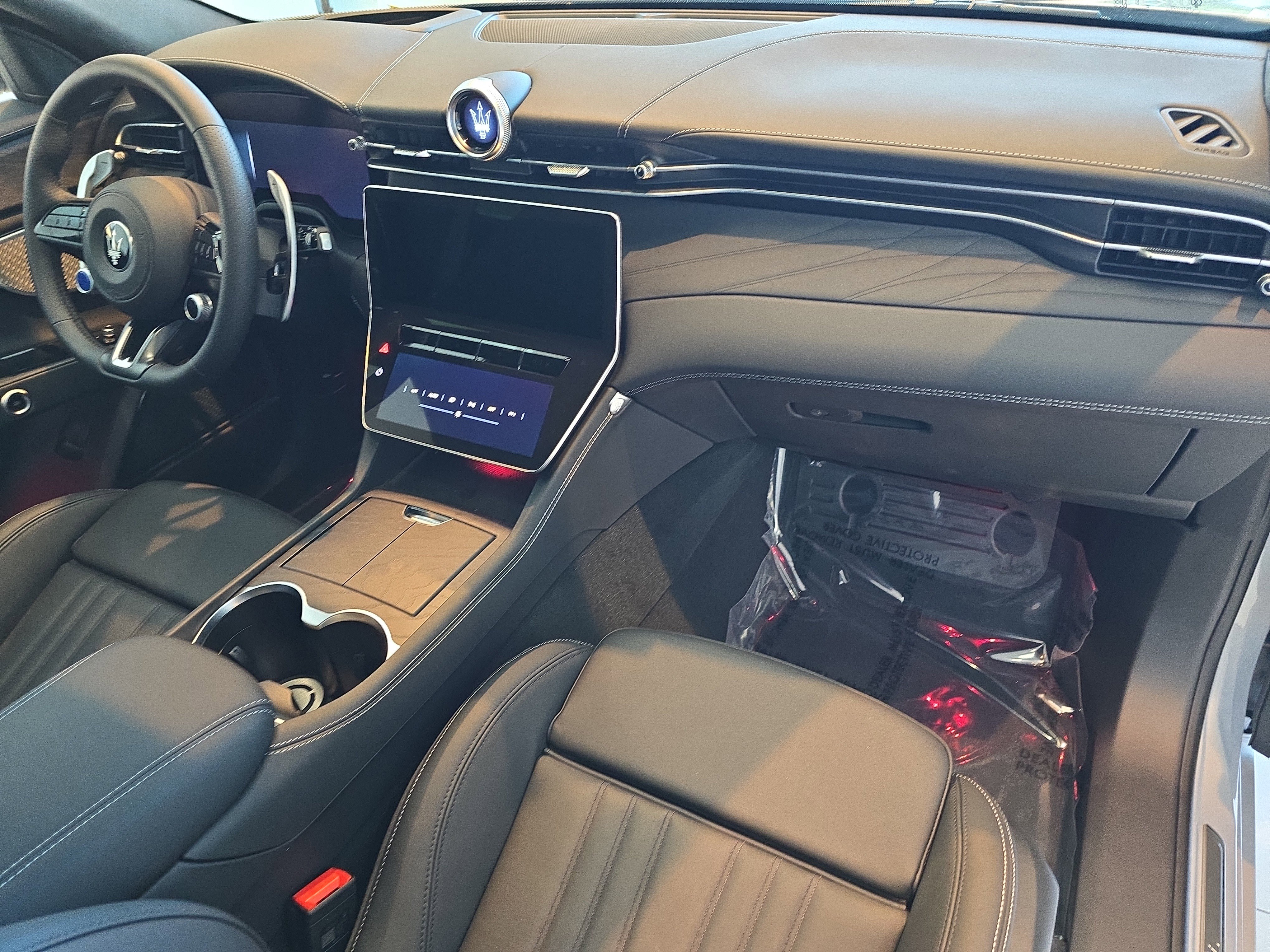 New 2025 Maserati Grecale Modena image 11