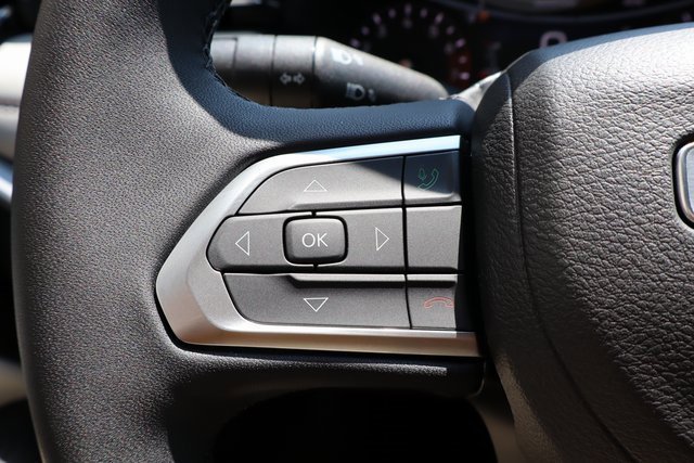 New 2025 Jeep Compass Limited image 13