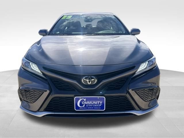 Used 2023 Toyota Camry XSE FWD image 9