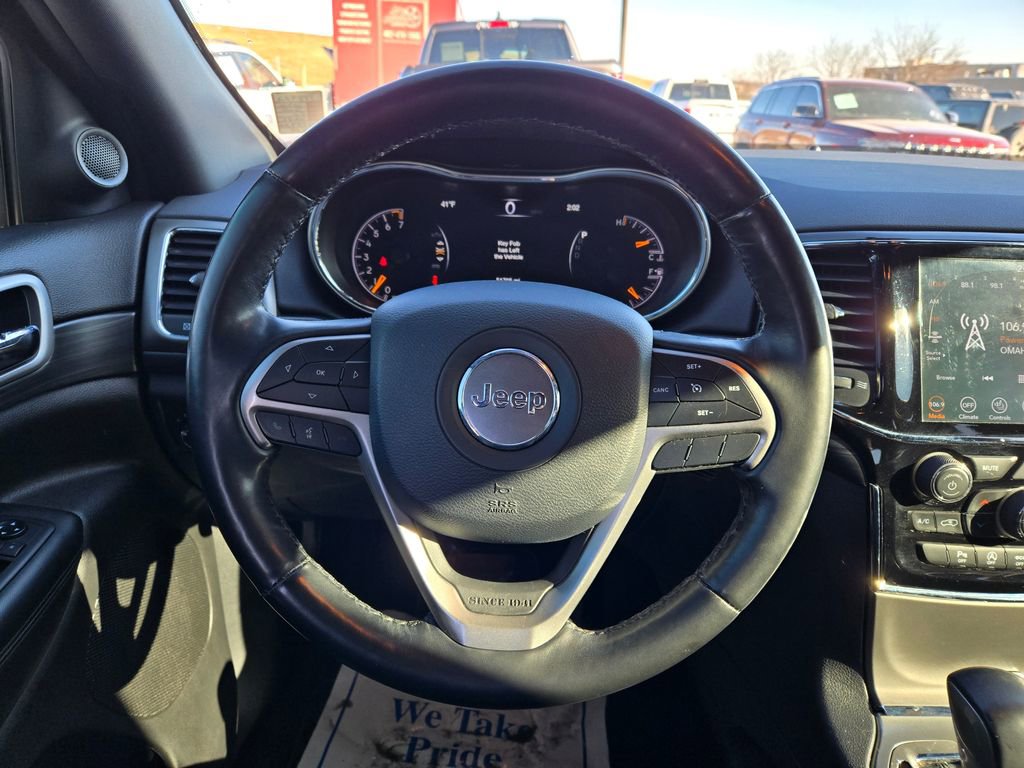 Used 2020 Jeep Grand Cherokee Altitude image 19