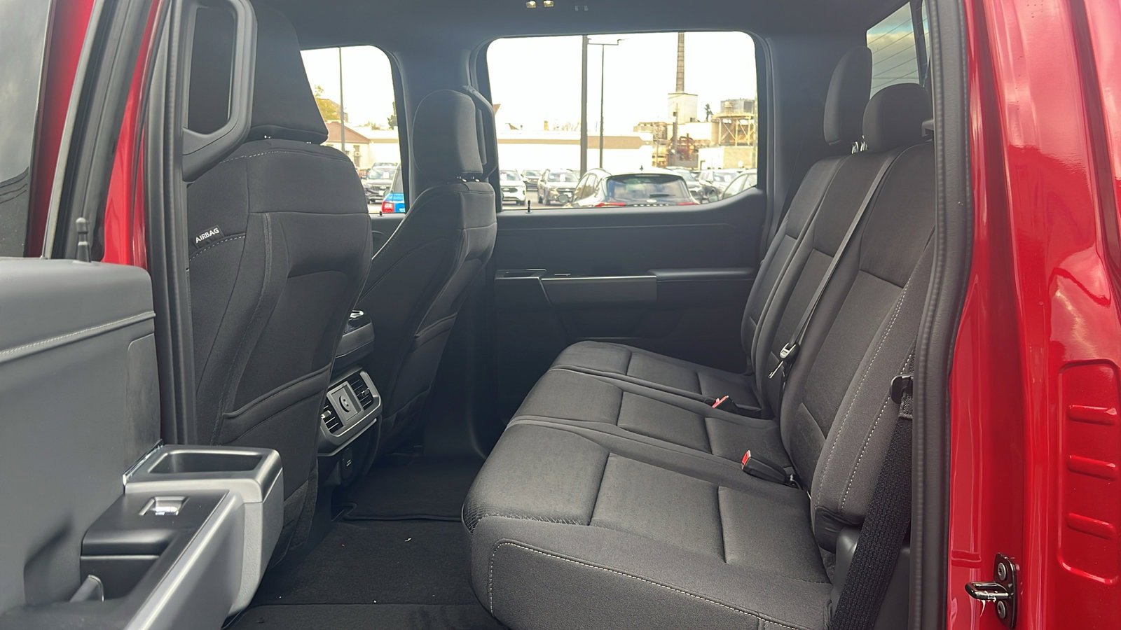 New 2025 Ford F150 XLT w/ Equipment Group 302A MID image 37
