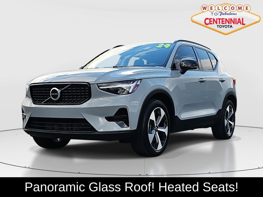 Used 2024 Volvo XC40 B5 Core