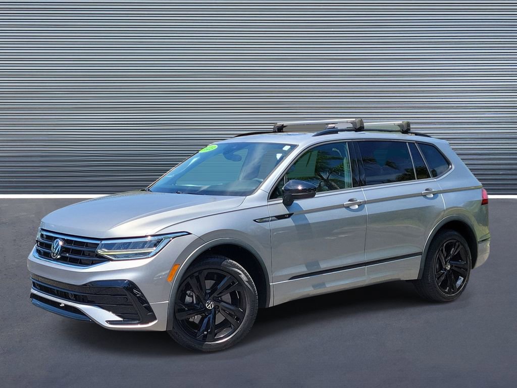 Used 2023 Volkswagen Tiguan SE R-Line