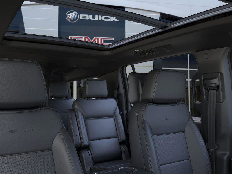 New 2026 GMC Yukon XL Denali w/ Denali Reserve Package image 24