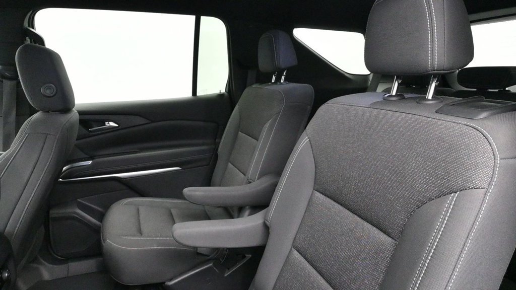 Used 2024 Chevrolet Traverse LT FWD image 14