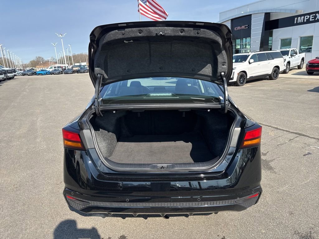 Used 2025 Nissan Altima 2.5 SV image 26