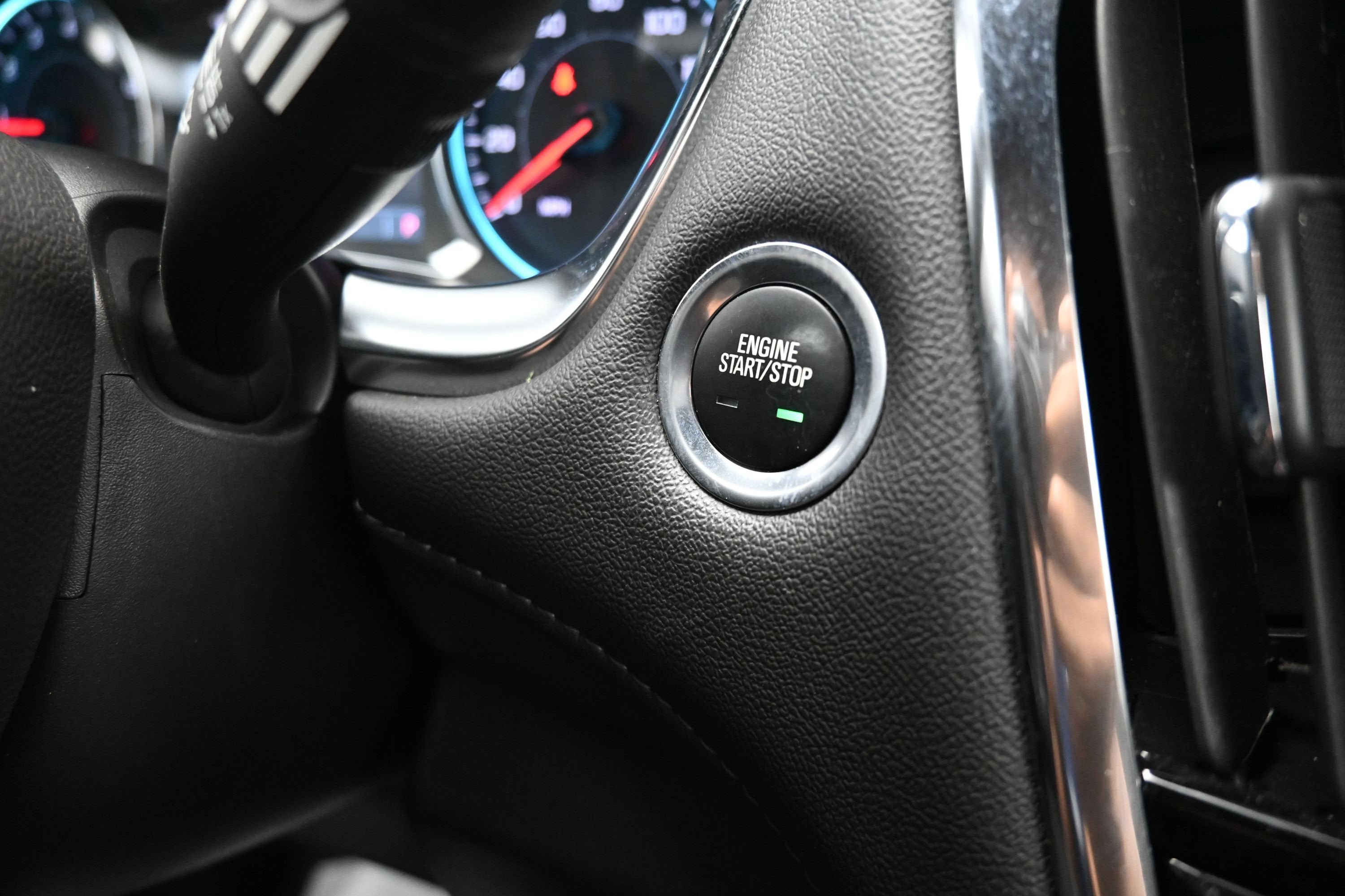 Certified 2023 Chevrolet Traverse LT AWD/4WD image 19