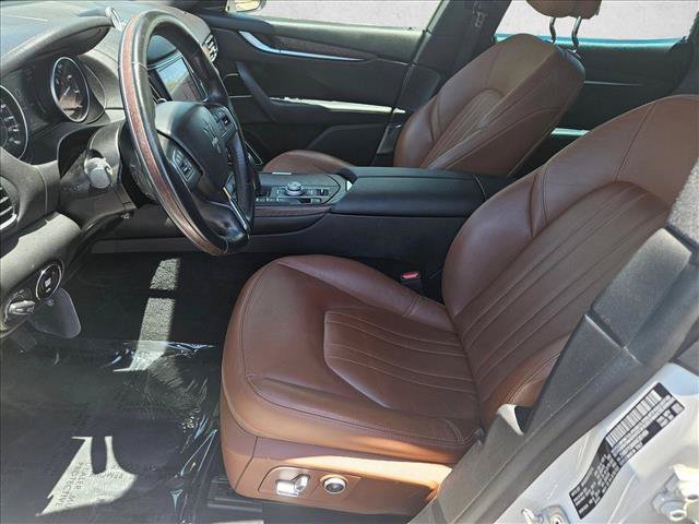 Used 2022 Maserati Levante Modena AWD/4WD image 17