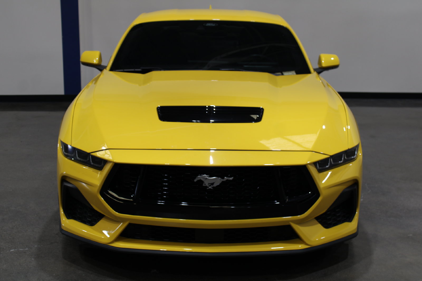 Used 2024 Ford Mustang GT RWD image 7