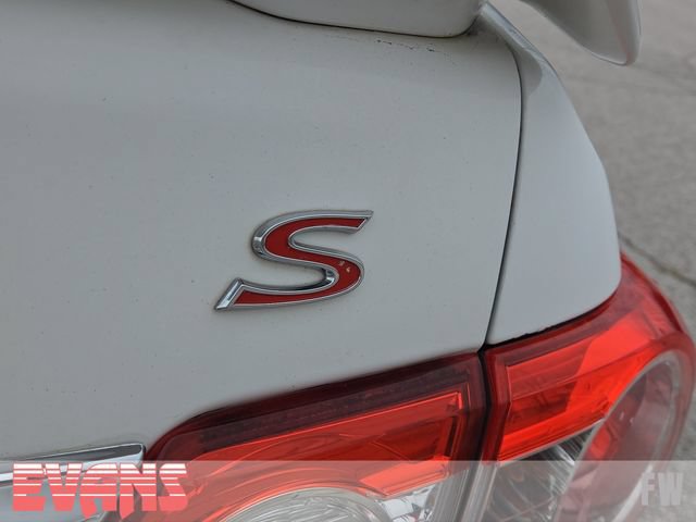 Used 2013 Toyota Corolla S w/ Premium Pkg FWD image 3