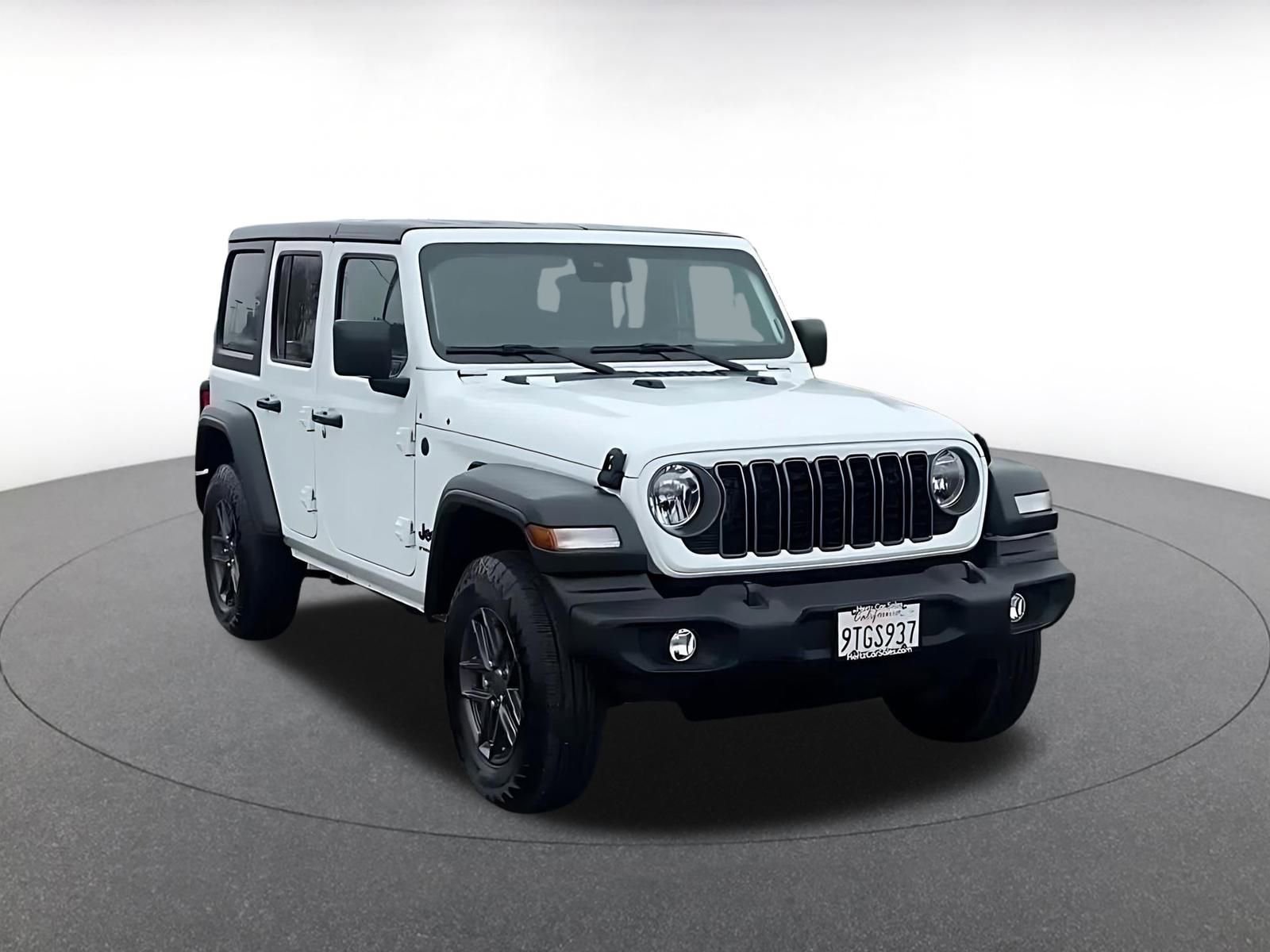 Used 2025 Jeep Wrangler Sport S image 2