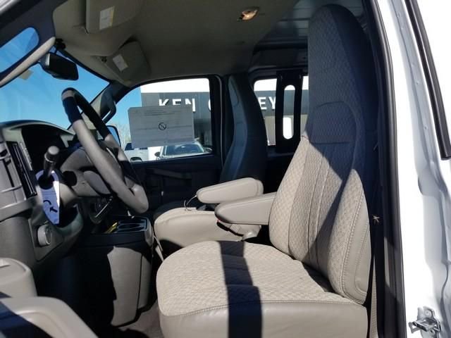 New 2025 GMC Savana 2500 w/ Driver Convenience Package RWD image 17